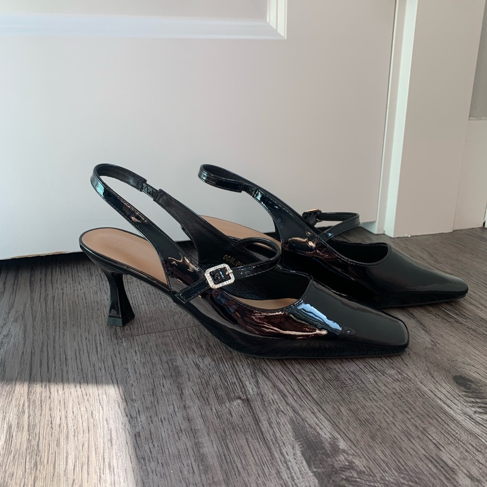 NEW Women’s heels